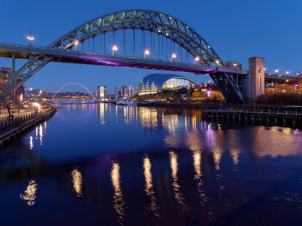 Newcastle upon tyne, tyne and wear/uk - january 20 : view of the tyne and millennium bridges at dusk in newcastle upon tyne, tyne and wear on january 20, 2018
